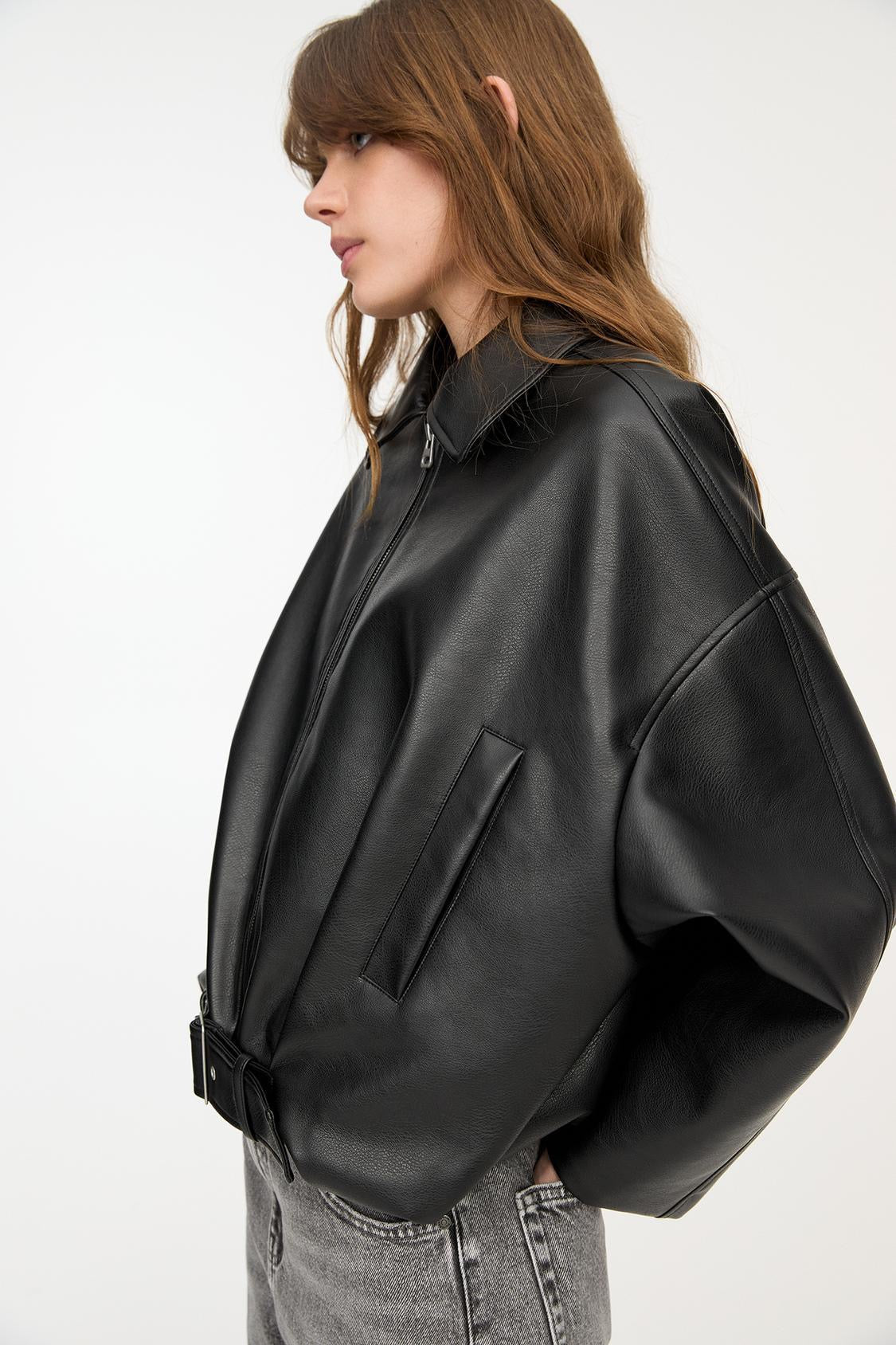 Chaqueta de Cuero Celeste