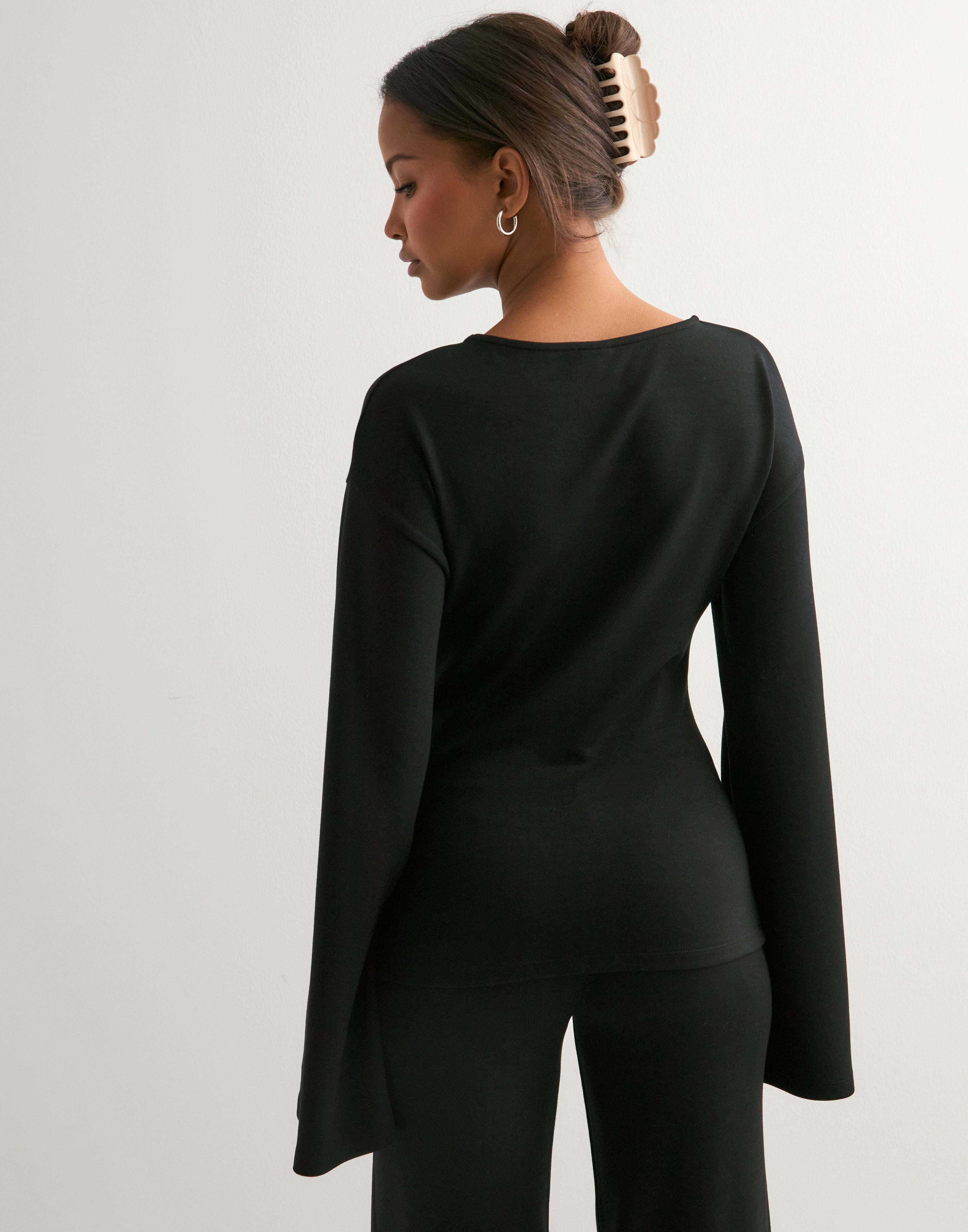 Elvira – Conjunto Elegante