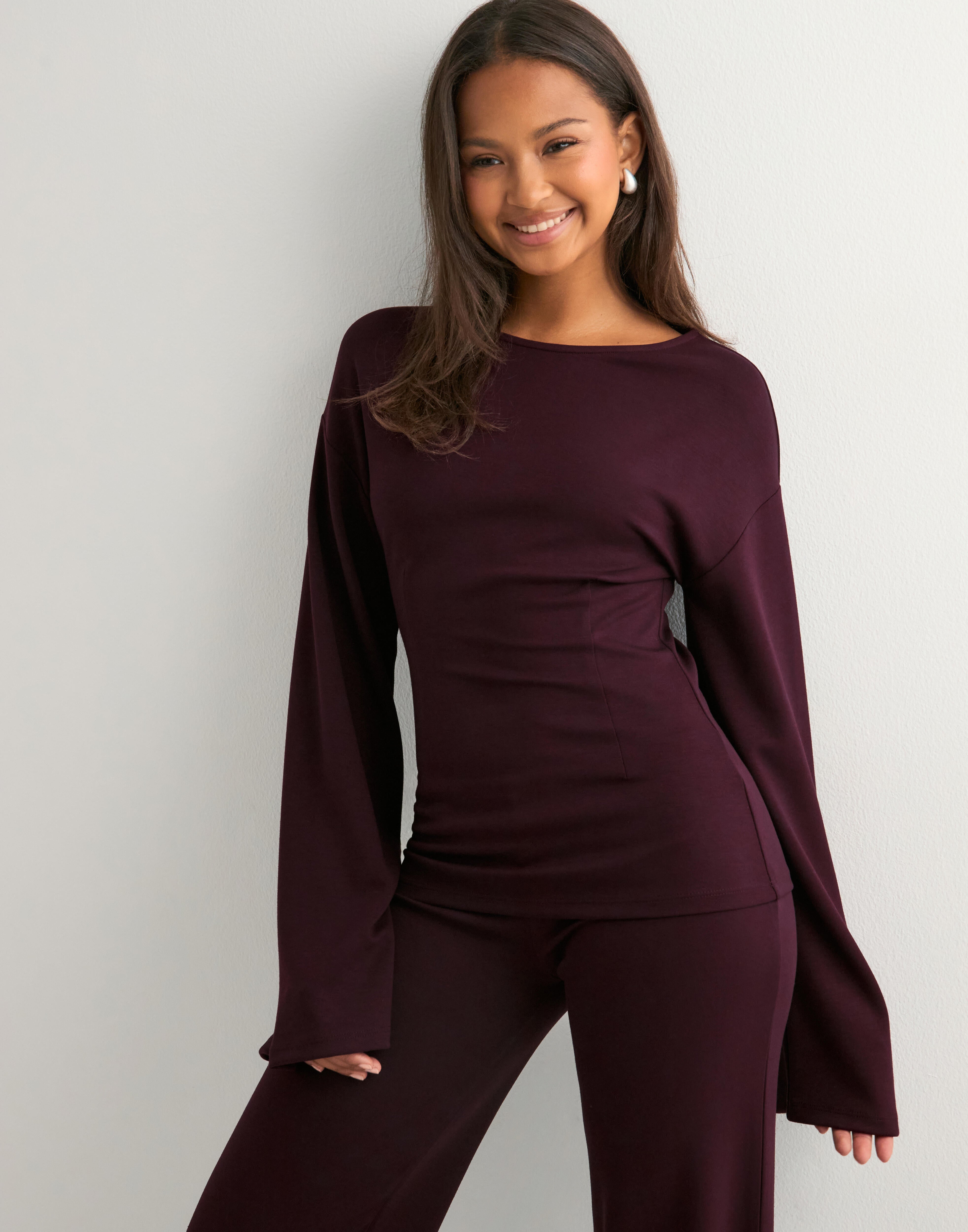 Elvira – Conjunto Elegante