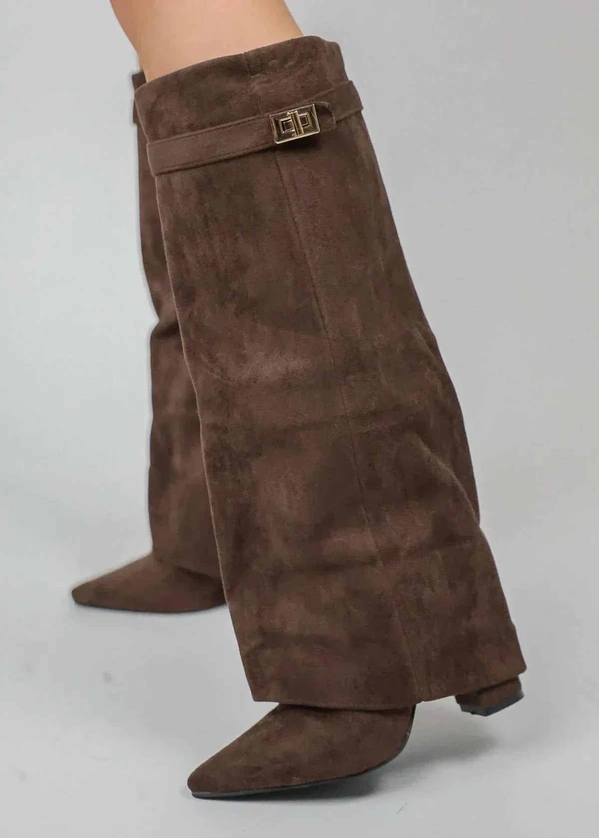 Mocha Luxe - Botas Veganas Altas de Ante