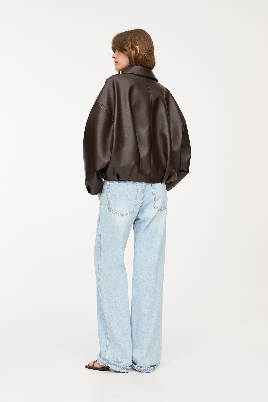 Chaqueta de Cuero Celeste