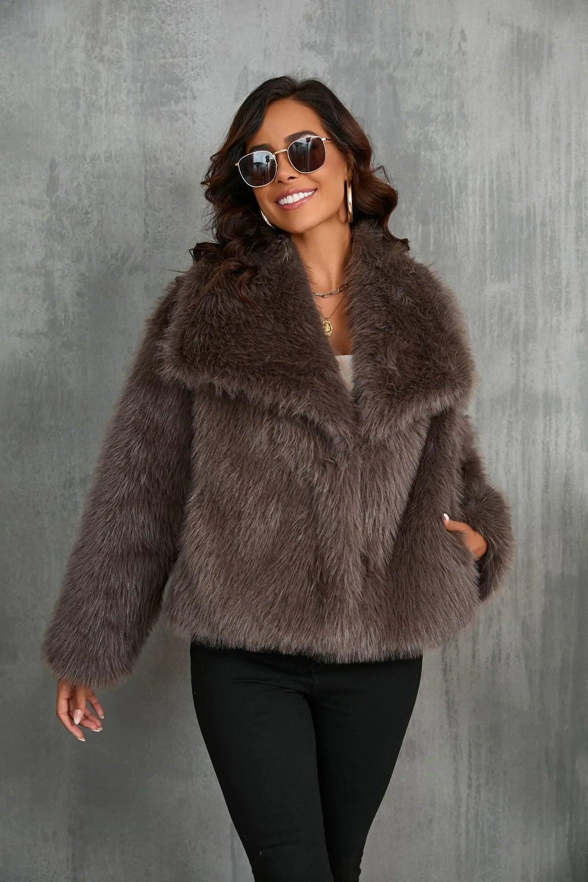 Ebba – Chaqueta de Piel Vegana Elegante