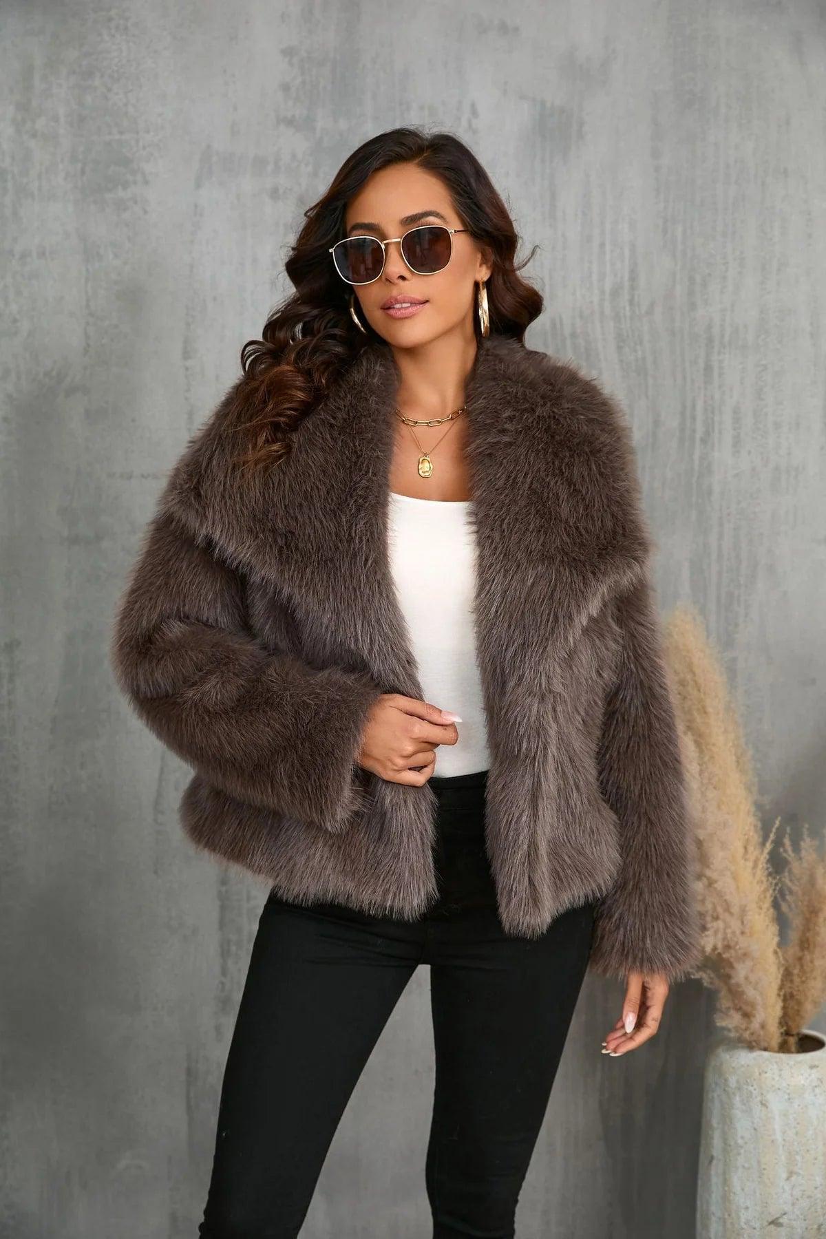 Ebba – Chaqueta de Piel Vegana Elegante