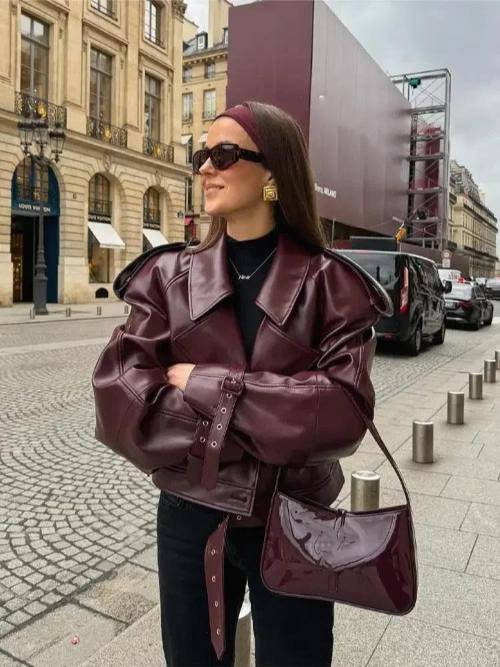Nola | Chaqueta de Cuero Elegante con Detalles de Lujo en los Hombros