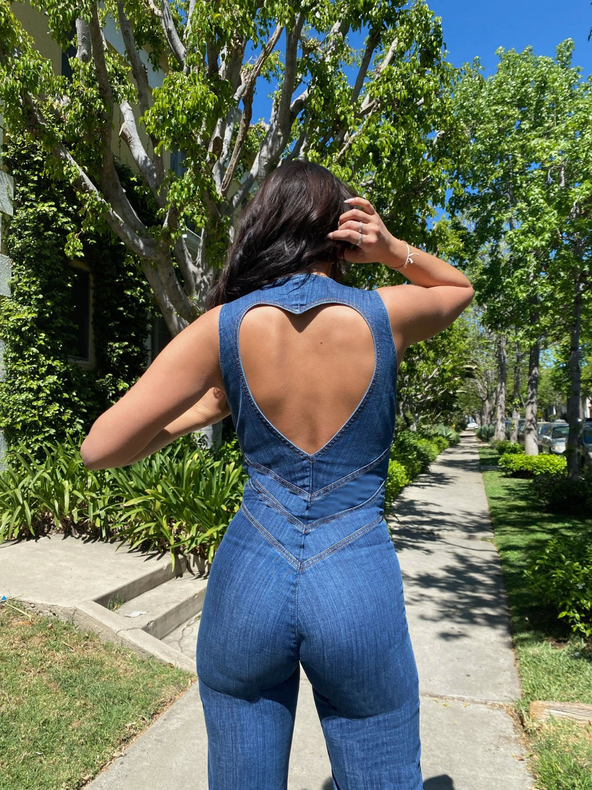 Miu | Mono de Jean con Corte en Forma de Corazón