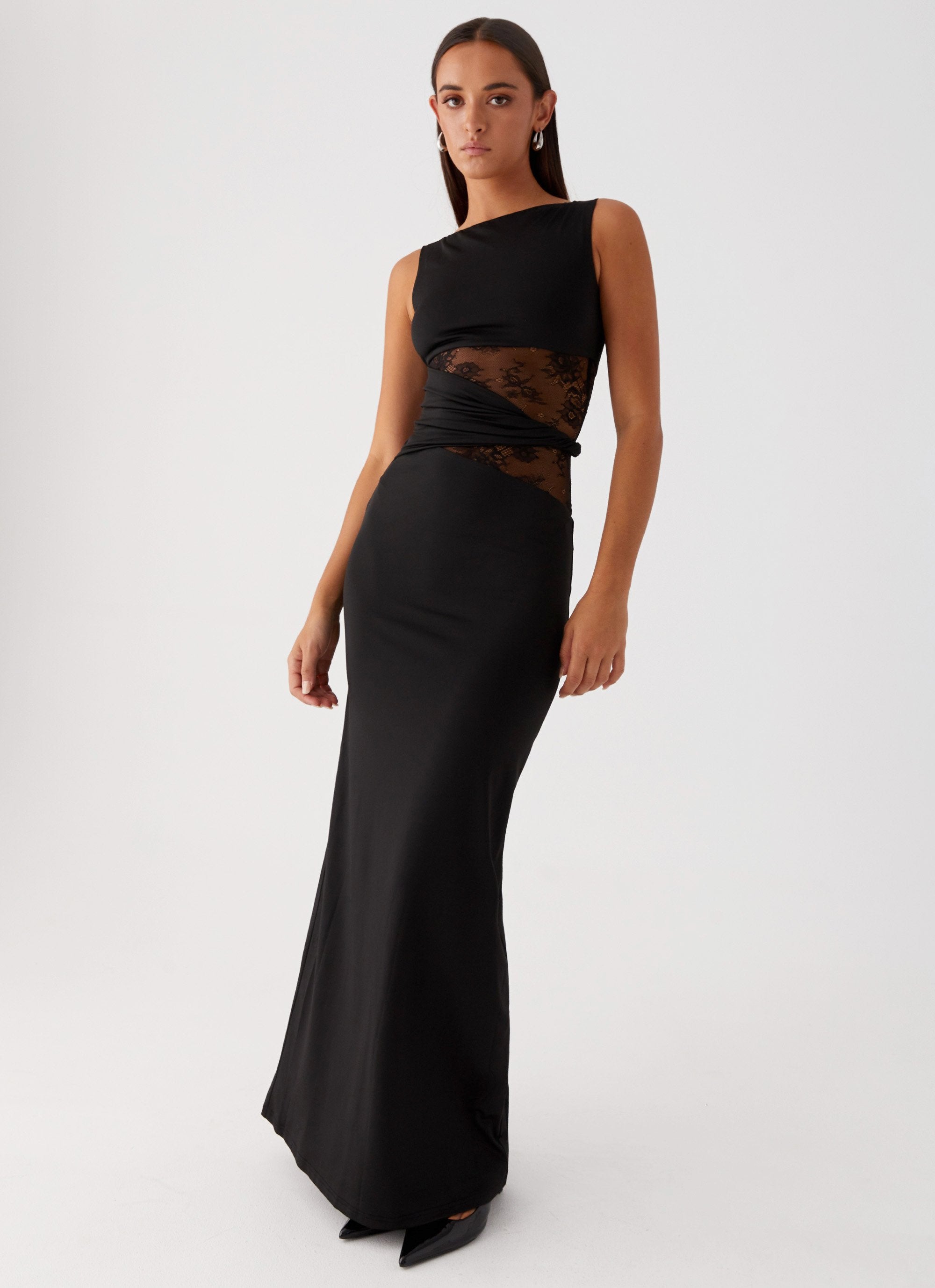 Emma - Vestido maxi con cortes y cordones