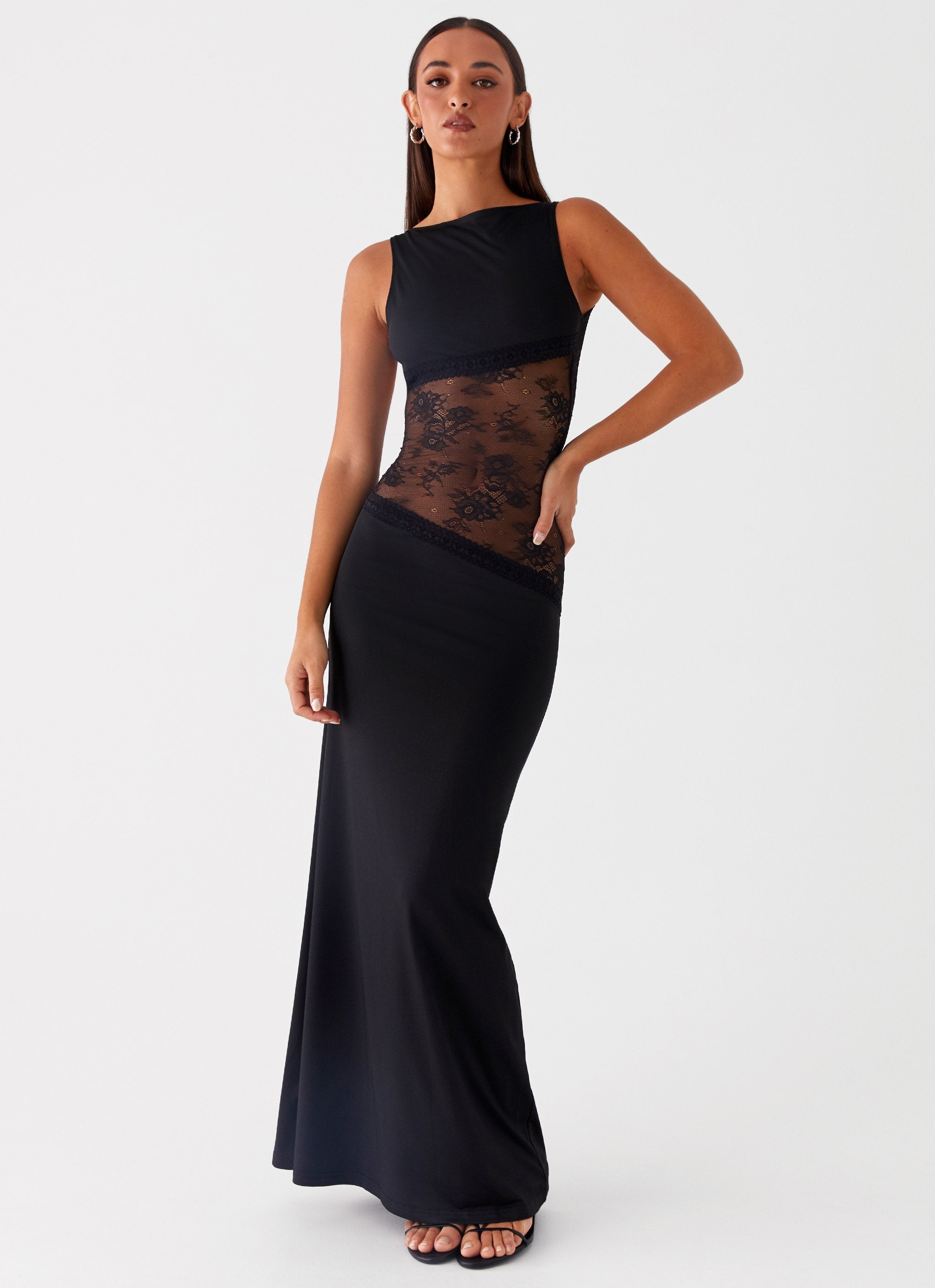 Noelia | Vestido Maxi Elegante con Espalda Desnuda y Detalles de Encaje