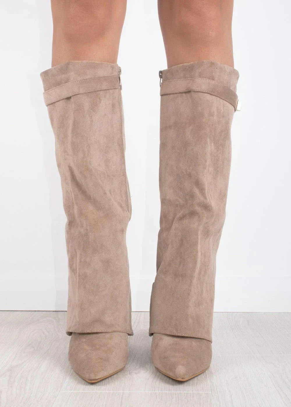 Crème Luxe - Botas Veganas Altas de Ante