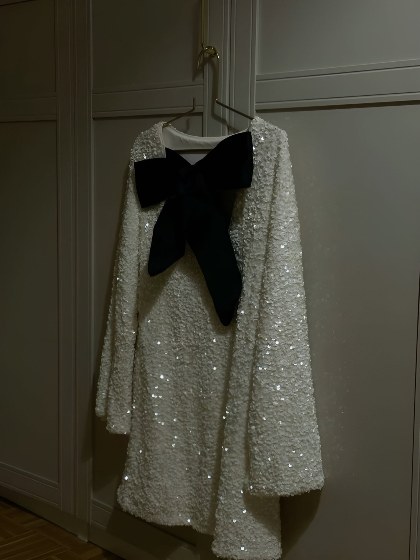 Carina - Vestido de lentejuelas con volantes