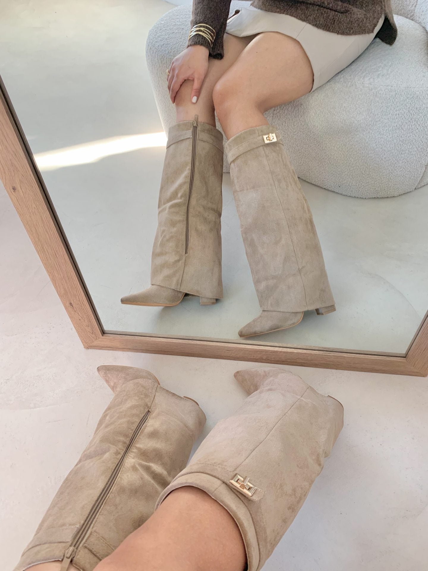 Crème Luxe - Botas Veganas Altas de Ante