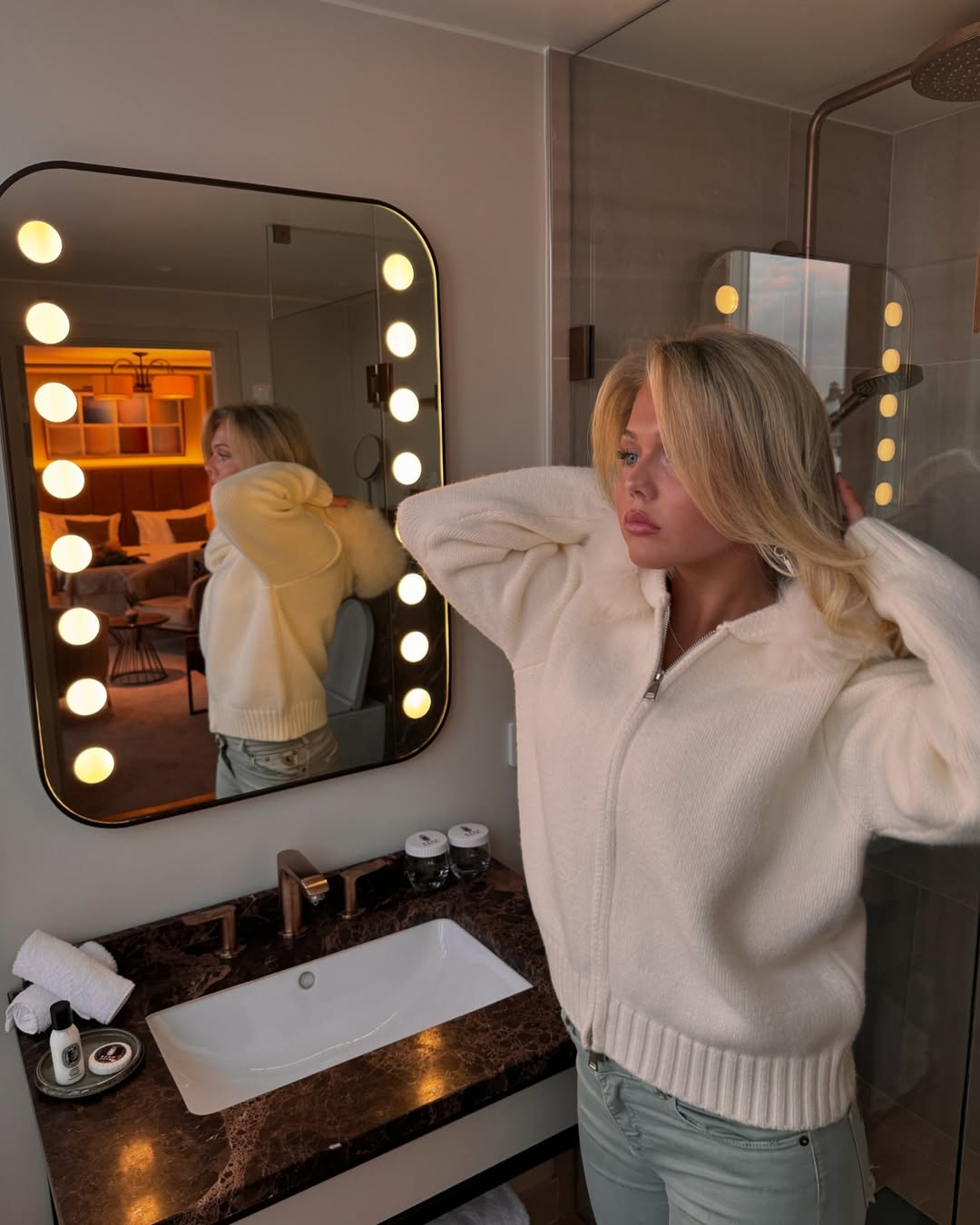 Aurora – Chaqueta de Lana Lujosa